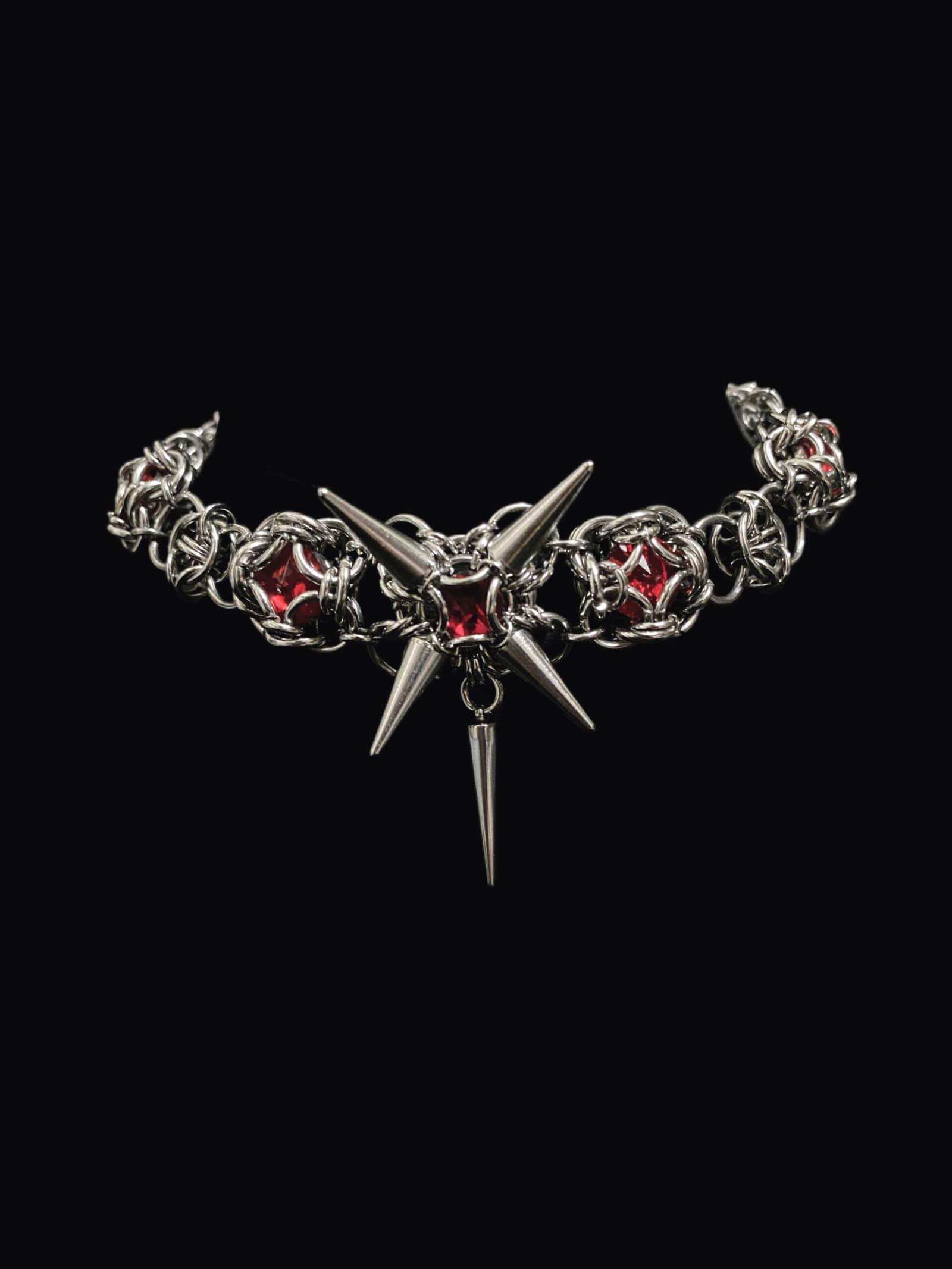 Crimson Thorn Star Choker