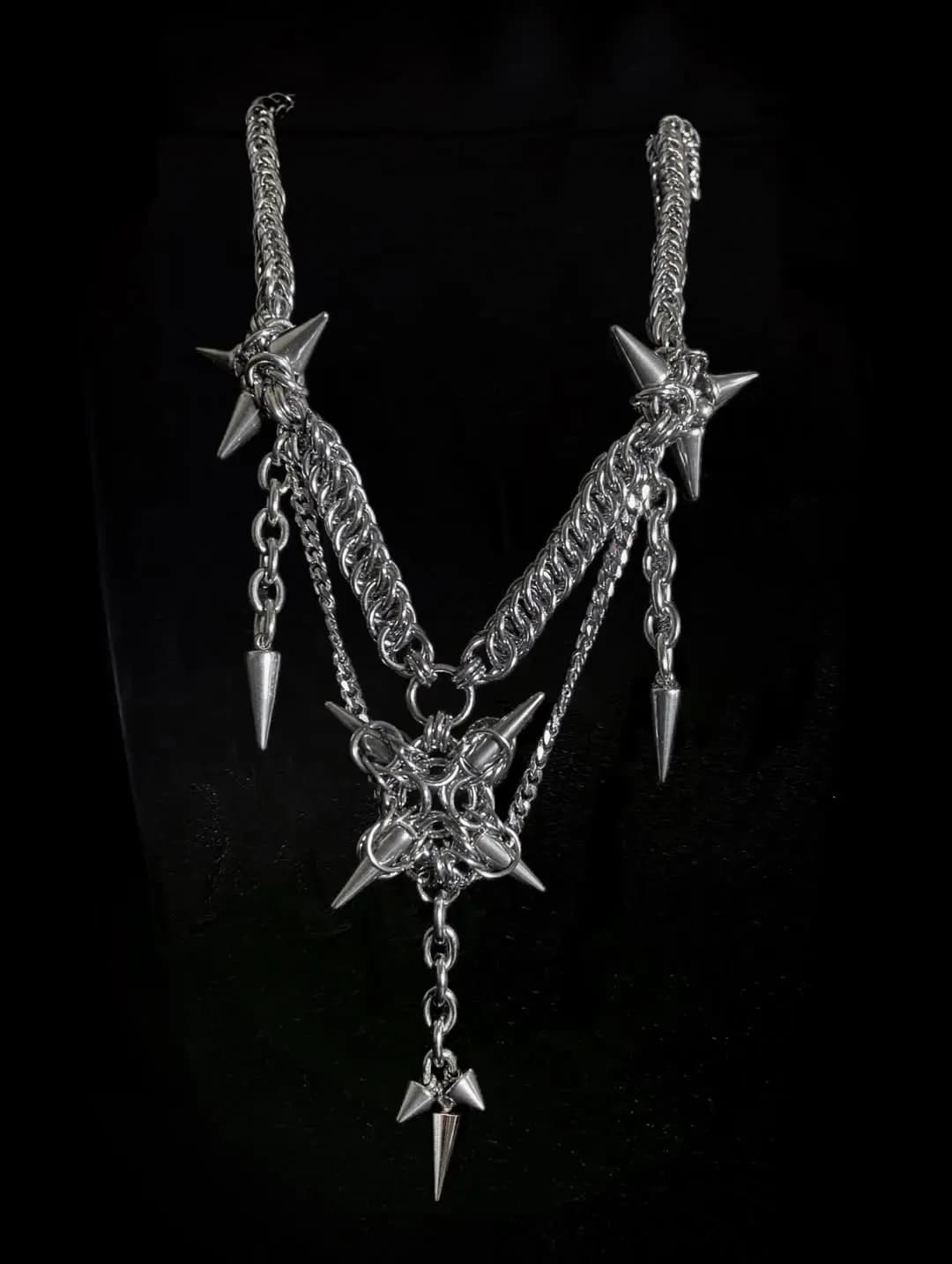 Starlance Spiked Chain Necklace