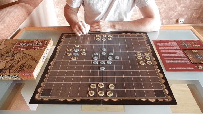 Hnefatafl: The Ancient Norse Strategy Game Origins and Rules
