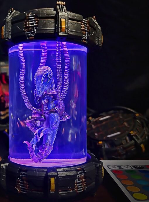 Raptor Cryo-Tube Lamp - Image 10