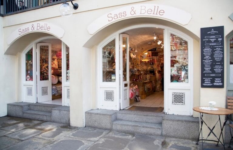 Sass & Belle Covent Garden Market in London: Charming Finds but Questionable Service
