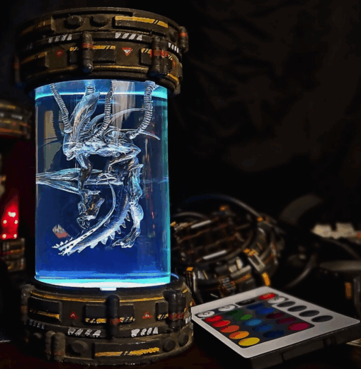 Xenomorph Cryo-Tube Lamp - Image 5