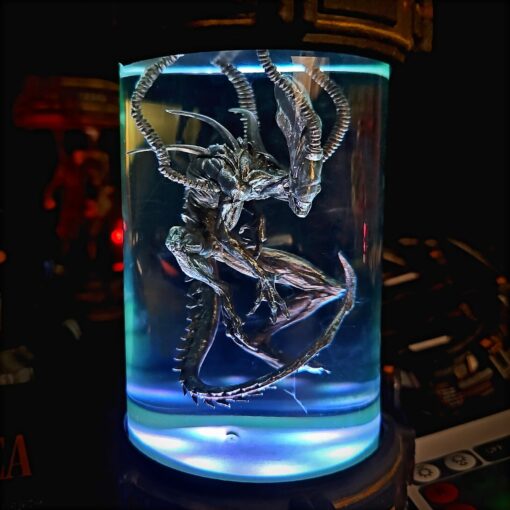 Xenomorph Cryo-Tube Lamp - Image 6