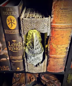 Alternative view of Minas Tirith Book Nook - The Lord of the Rings