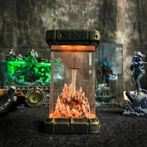 Dark Moon Greatsword Elden Ring Lamp - Image 3