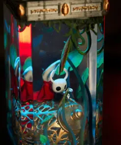 Alternative view of Hornet & Whispering Forest of Hallownest Lamp - Hollow Knight Silksong