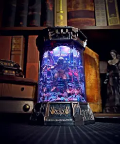 Alternative view of Predator Alien Special Lamp