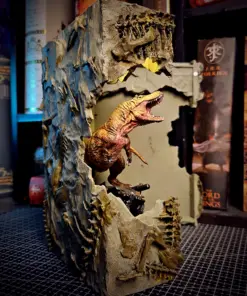 Alternative view of Tyrannosaurus Rex (T-Rex) Book Nook - Jurassic World
