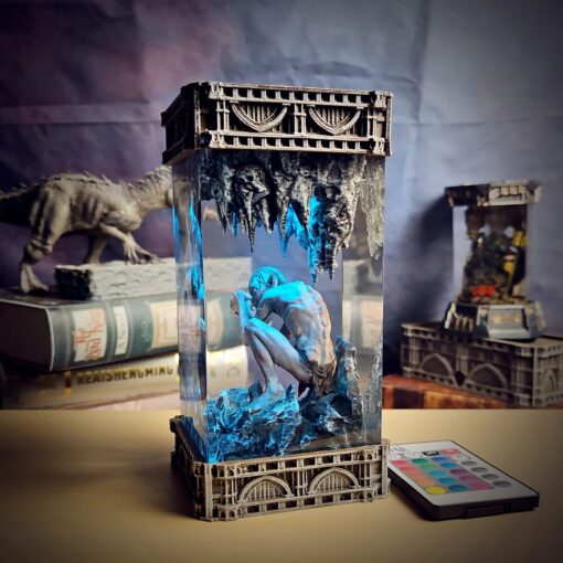 Gollum - The Lord of the Rings Lamp - Image 4
