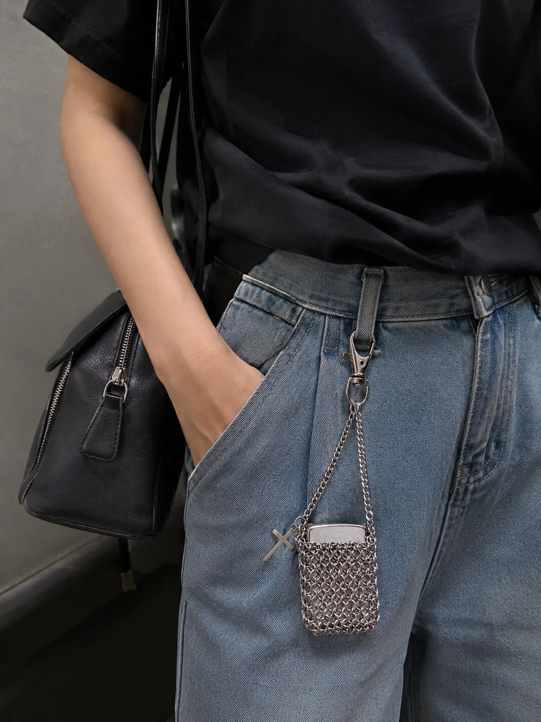 Handcrafted Chainmail Case for Standard Flip-Top Lighters — Grizz Studio