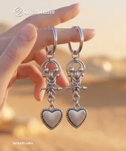 Chainmail Toggle Heart Drop Earring - Image 6