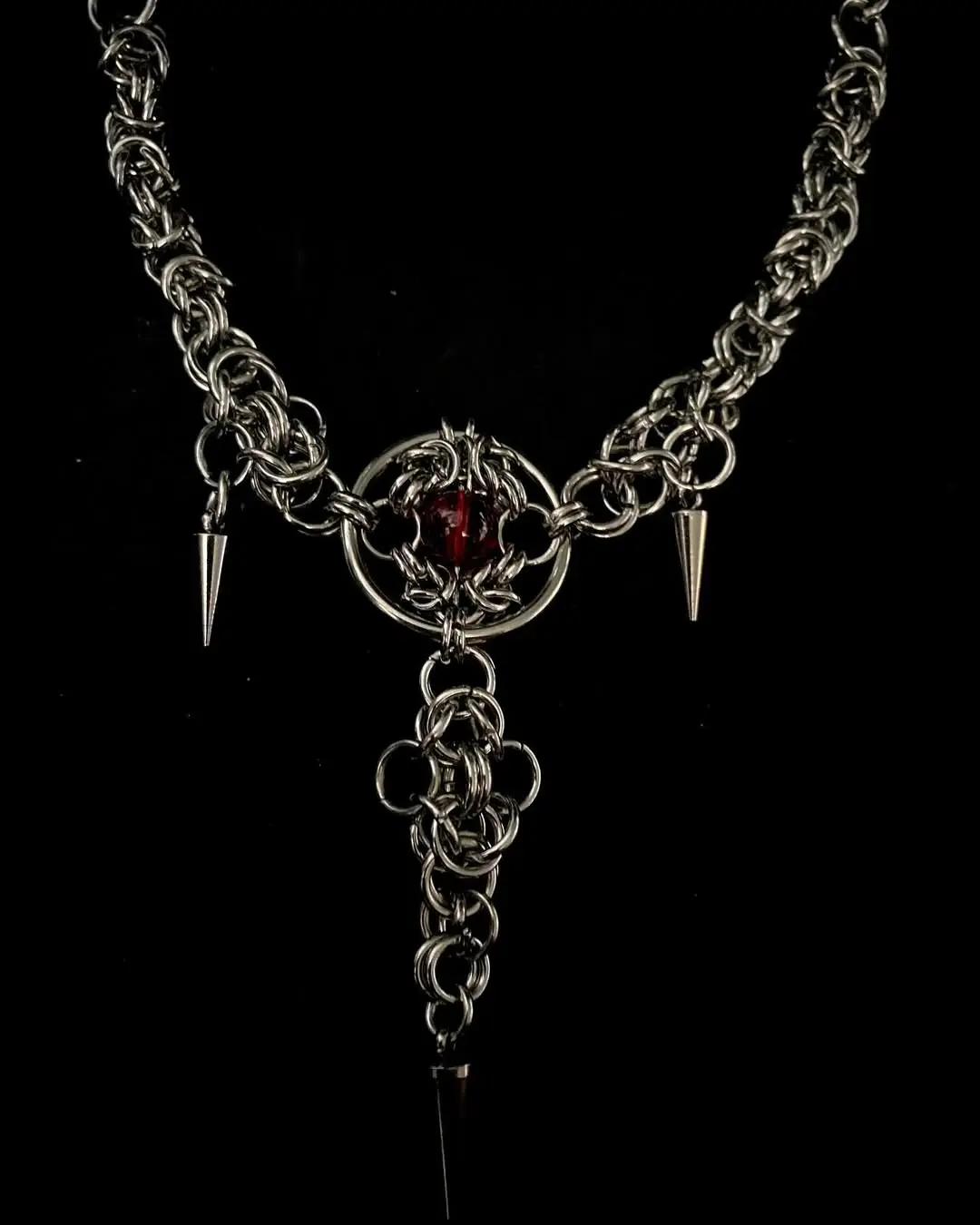 Bloodcore Sovereign Chainmaille Necklace - Image 2