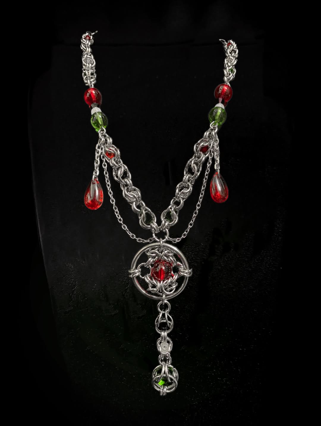 Blood Rind Chainmail Necklace