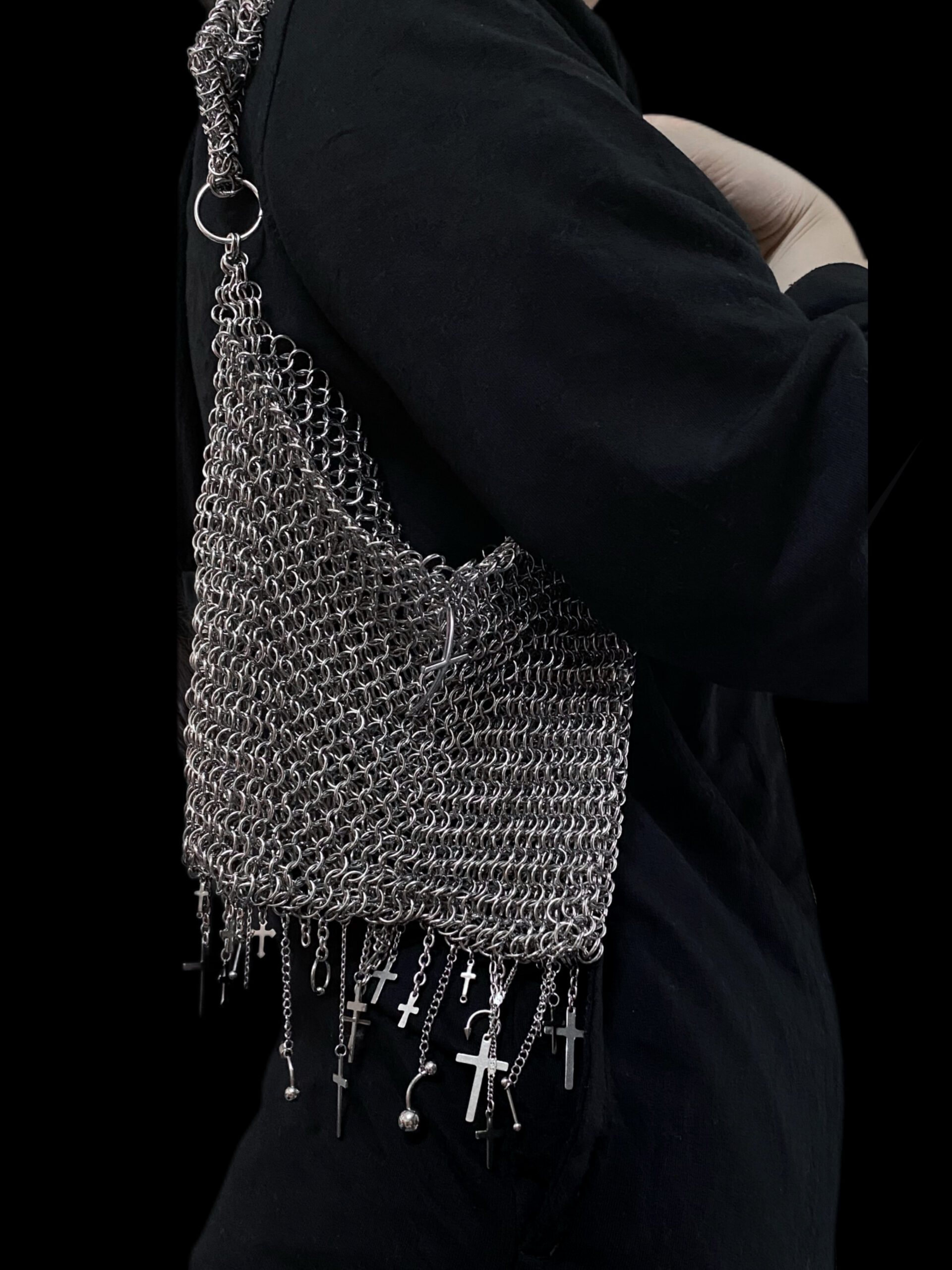 Cathedral Fringe Chainmail Shoulder Bag - Image 2